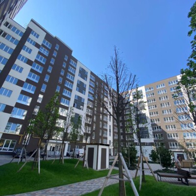 Готова 2 кім квартира біля Центрального парку