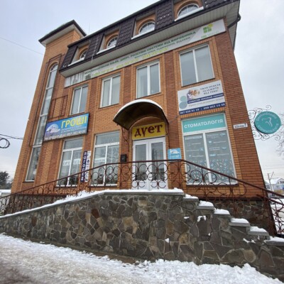 Оренда приміщень в центрі Бучі на вибір! Від 2800грн