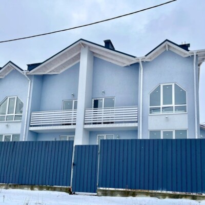 Трехэтажный таунхаус в 13 км от Академгородка