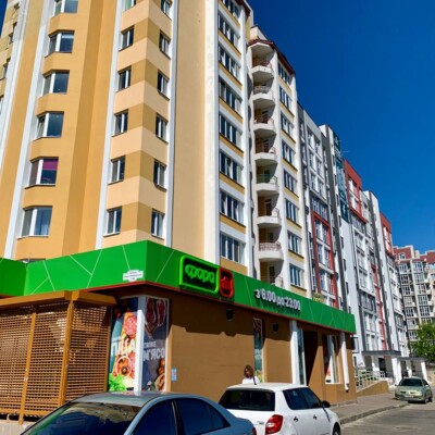 Велика 1к квартира 44 кв.м в центрі Гостомеля