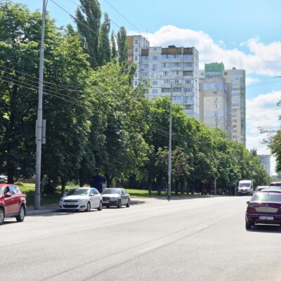 3к квартира с жилым ремонтом в Киеве